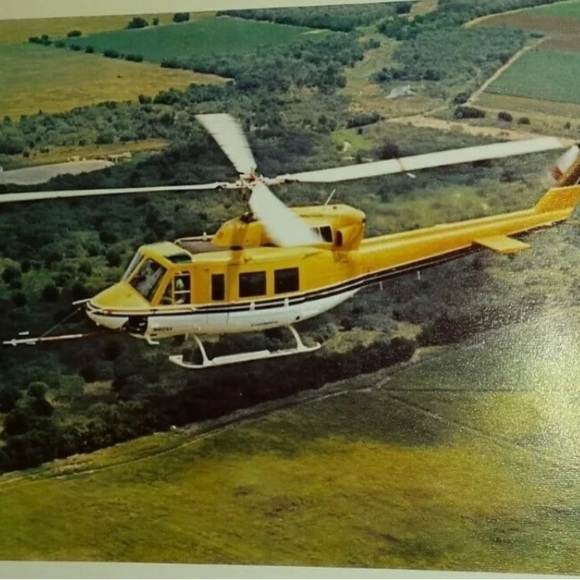 Vintage (4) 8x10 Prints Helicopters Army UH-1H | AH-1S | OH-53C | Beil Textron - Picture 5 of 7